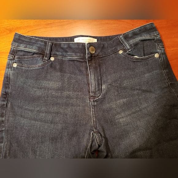 J Jill Slim Boyfriend Straight Leg Jeans, Size 2, Dark wash. - Picture 2 of 3